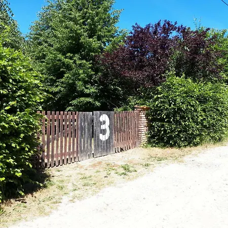 펜션 Dom Kolo Rewala Paprotno